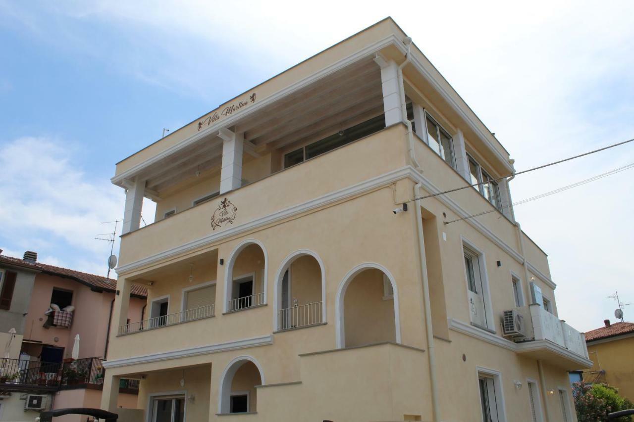 Villa Martina Luxury Rooms Desenzano del Garda Luaran gambar